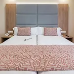 Hotel Selu 3*