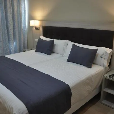 Hotel Selu 3*