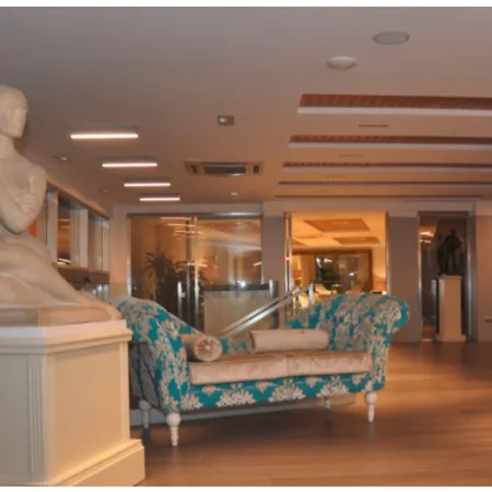 Selu Hotel 3*
