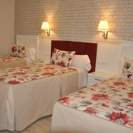 Hotel Selu 3*